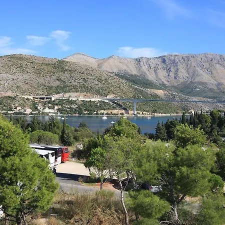 Erna Διαμέρισμα *