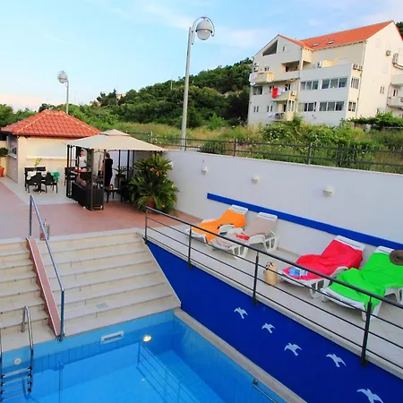 Apartment Erna