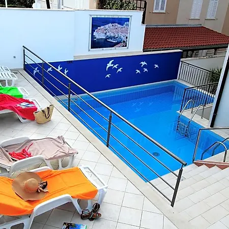 Erna Dubrovnik